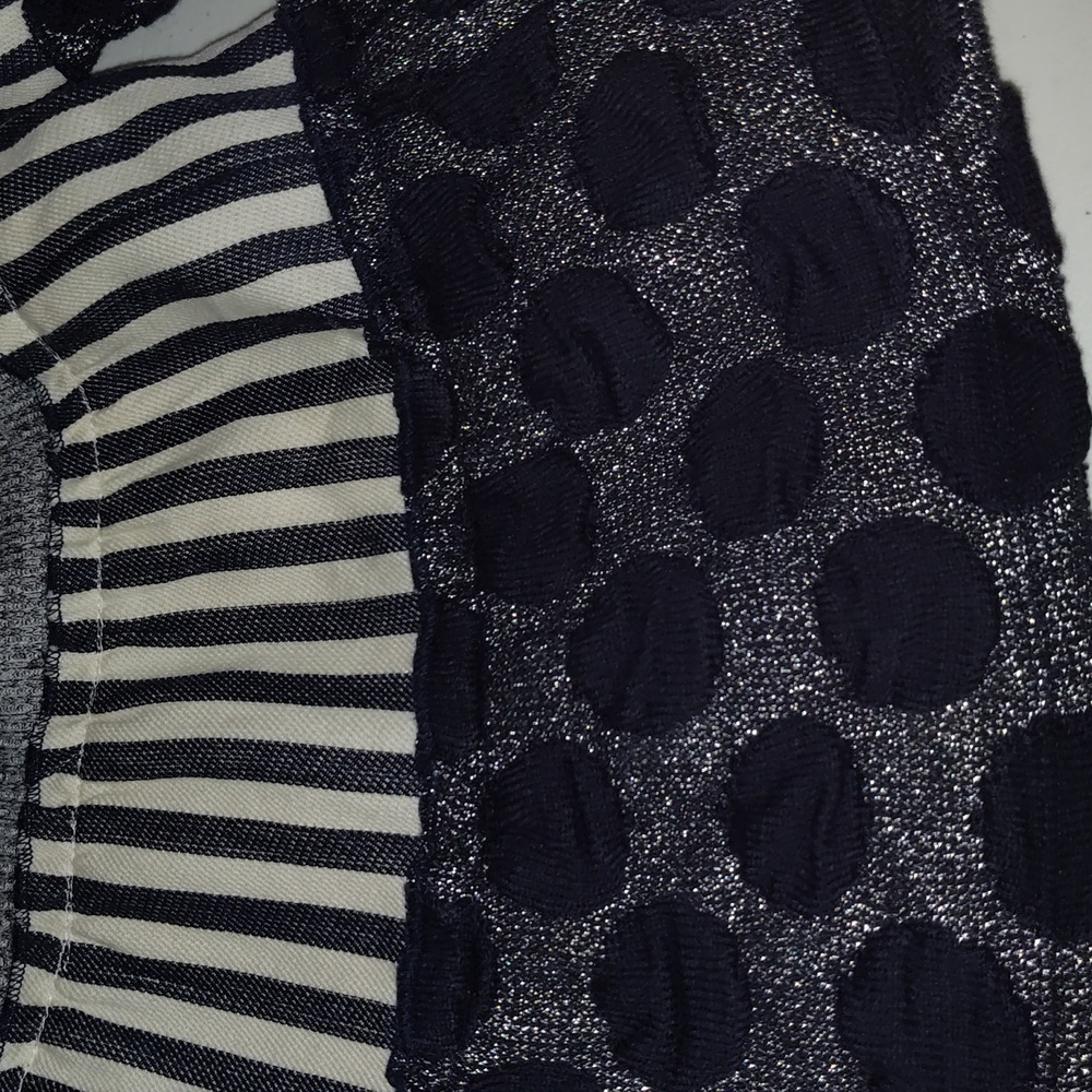 THML Navy and Gray Textured Blouse - Picture 4 of 7